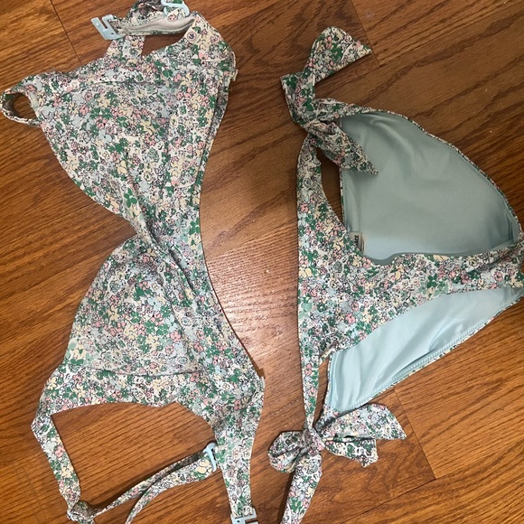 Fat Face floral bikini, size 6 - Picture 2 of 3